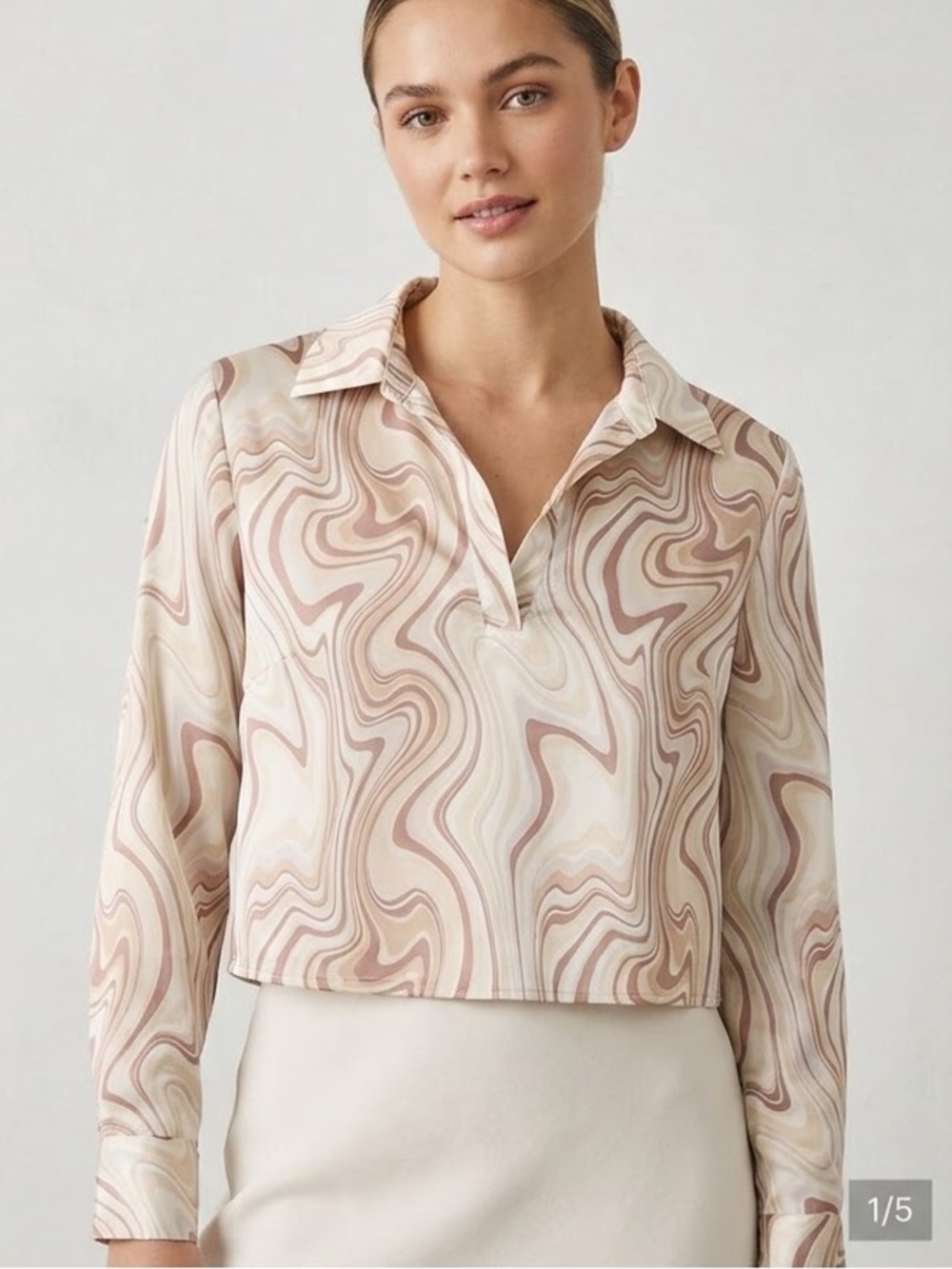 Pleione by Anthropologie Cream and Mauve Marble Swirl Crop Top